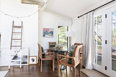 Beautifully renovated home in the desirable waterfront community - photo 17