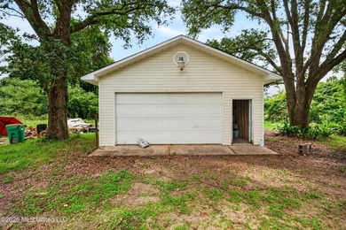 Welcome to this charming country property offering the perfect - photo 22