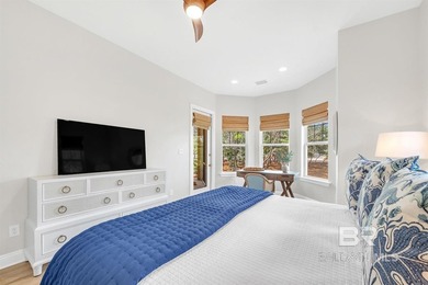 Fully renovated from top to bottom with no detail overlooked - photo 28