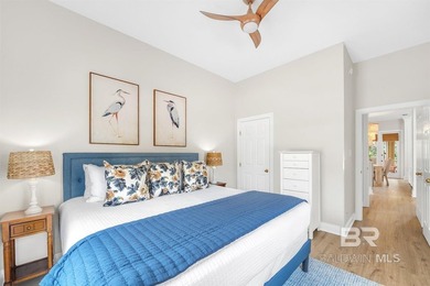 Fully renovated from top to bottom with no detail overlooked - photo 32