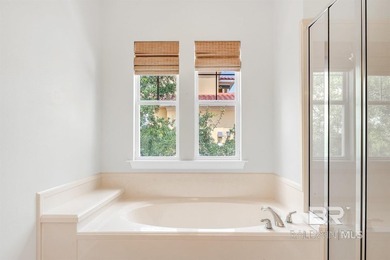 Fully renovated from top to bottom with no detail overlooked - photo 33