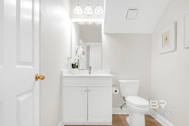 Fully renovated from top to bottom with no detail overlooked - photo 35