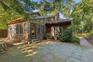 Beautifully renovated home in the desirable waterfront community - photo 40