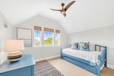 Fully renovated from top to bottom with no detail overlooked - photo 48