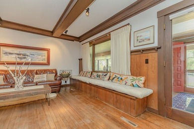 Step into timeless elegance with this extraordinary 1899 - photo 7