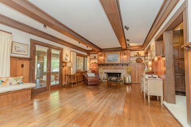 Step into timeless elegance with this extraordinary 1899 - photo 8