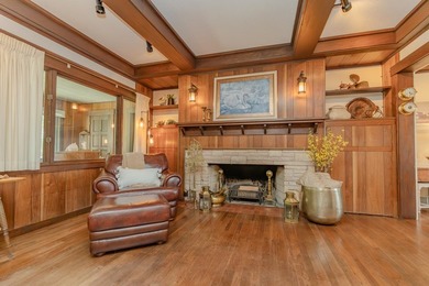 Step into timeless elegance with this extraordinary 1899 - photo 9