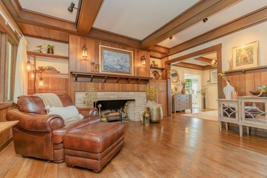 Step into timeless elegance with this extraordinary 1899 - photo 10