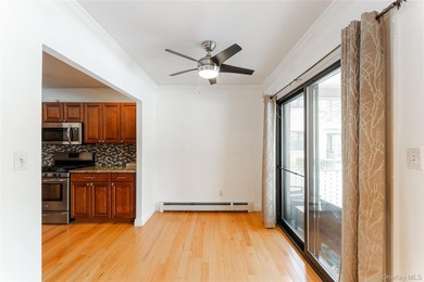 This Beautiful 1 bedroom and 1 bath in a prime location and on - photo 6