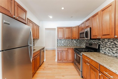 This Beautiful 1 bedroom and 1 bath in a prime location and on - photo 7