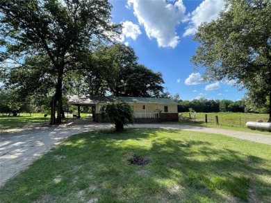  Acreage For Sale in Avery Texas