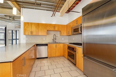 Welcome to Downtown LA living at its finest.
Unit A503 at 330 W
