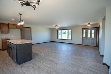 Welcome to this newly built 4 bedroom, 3 bathroom home offering - photo 12