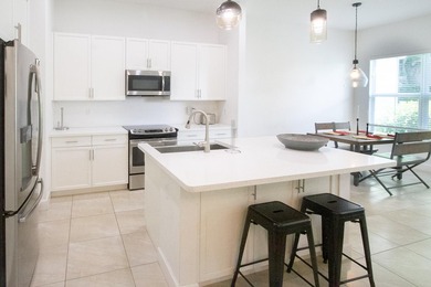 This beautiful 3/2.5 Townhouse in Pointe 100 is the newest - photo 14