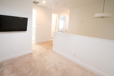 This beautiful 3/2.5 Townhouse in Pointe 100 is the newest - photo 22
