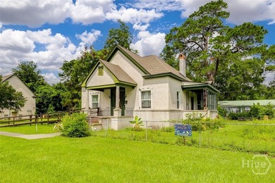 Known as the Joy Cottage, this historic rectory home for Wesley - photo 4