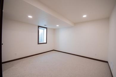 Welcome to this newly built 4 bedroom, 3 bathroom home offering - photo 24