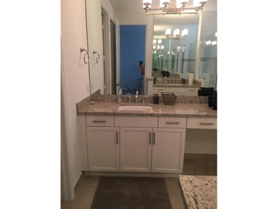 This beautiful 3/2.5 Townhouse in Pointe 100 is the newest - photo 38