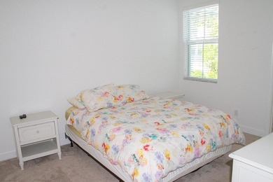 This beautiful 3/2.5 Townhouse in Pointe 100 is the newest - photo 47