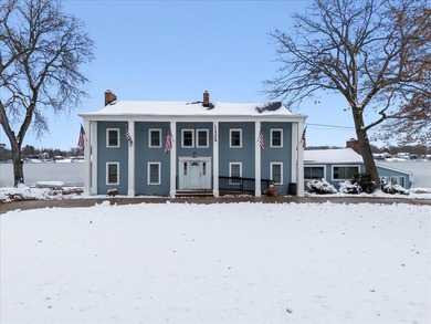 Fonda Lake Home For Sale in Brighton Michigan