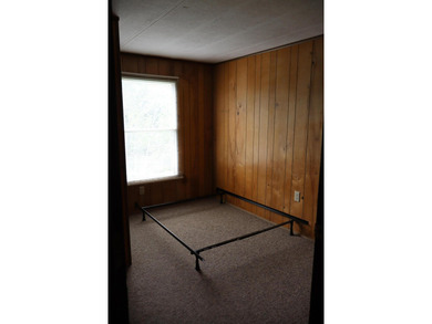 Welcome to this well-maintained in-town manufactured home - photo 21
