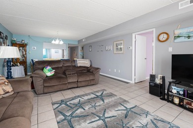 BEACHFRONT LIVING AT ITS FINEST .... imagine waking every