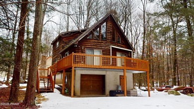 Lake Wallenpaupack Home For Sale in Greentown Pennsylvania