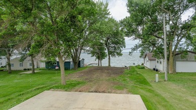 Here it is! Not many lots left on Big Spirit Lake, 57' of lake - photo 2