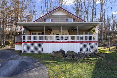 Lakeview Cottage in Whiskey Bay on Lake Malone! 2 lots! - photo 2