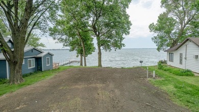 Here it is! Not many lots left on Big Spirit Lake, 57' of lake - photo 8