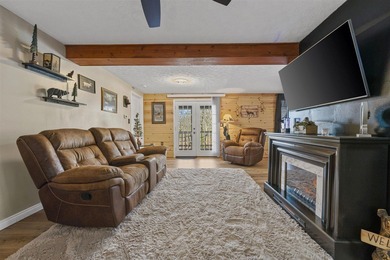 Lakeview Cottage in Whiskey Bay on Lake Malone! 2 lots! - photo 9