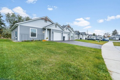 (private lake, pond, creek) Townhome/Townhouse For Sale in Kalispell Montana