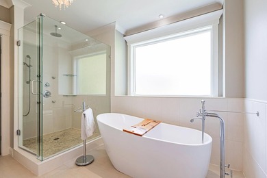 Highly sought-after Crescent Heights! This custom-built 2-storey - photo 24