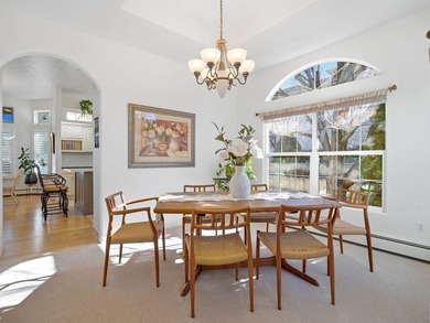 Tucked into one of the Redlands' most sought-after subdivisions - photo 8