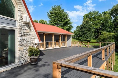 Welcome to your lakefront retreat! This beautifully maintained - photo 39