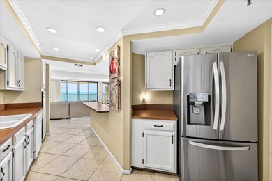 Direct beachfront residence at the prestigious Marbelle Club on - photo 8