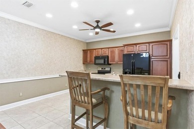 Welcome to 190 Peppertree Crossing Avenue, located in one of - photo 10