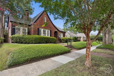There are brick bungalows in Ardsley Park, and then there is 427 - photo 8