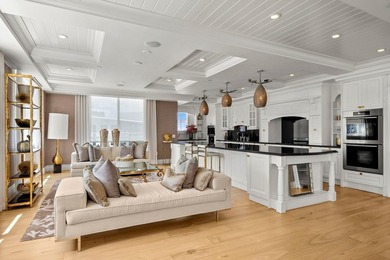 Rise Above it All! This Grand Penthouse is perched on the SE - photo 19