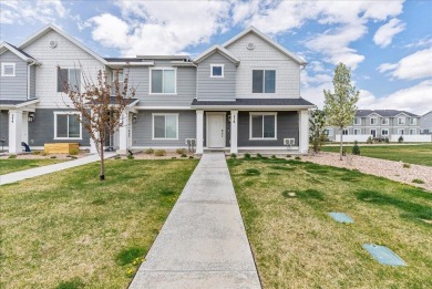 Utah Lake Townhome/Townhouse Sale Pending in Eagle Mountain Utah