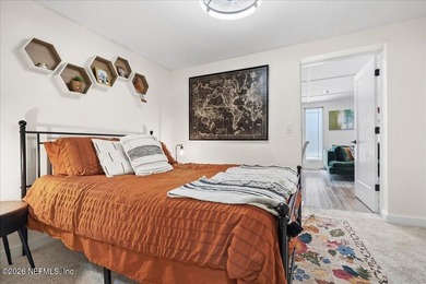 Versatile and full of possibilities! This unique property - photo 31