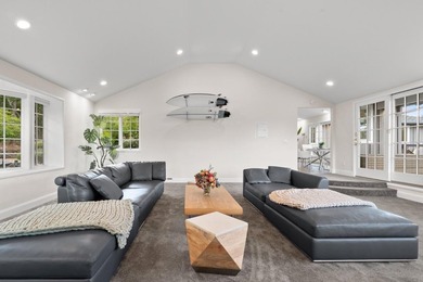A home made for Santa Cruz living: open, relaxed, flexible, and - photo 34
