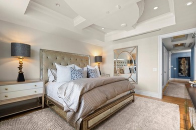 Rise Above it All! This Grand Penthouse is perched on the SE - photo 36