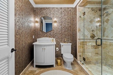 Rise Above it All! This Grand Penthouse is perched on the SE - photo 38