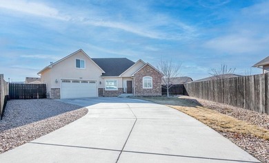 (private lake, pond, creek) Home Sale Pending in Fruita Colorado