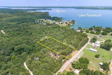 Lake Tawakoni Lot For Sale in Wills Point Texas