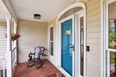 Move-in ready home with beautiful Lake Hartwell view and major - photo 5
