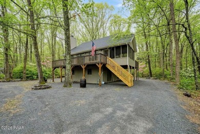 Westcolong Lake Home For Sale in Lackawaxen Pennsylvania