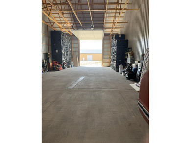 Great opportunity to own a spacious 1,680 sq. ft. storage - photo 9