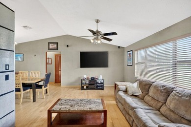 Great starter home in the heart of Port St. Lucie close to - photo 17
